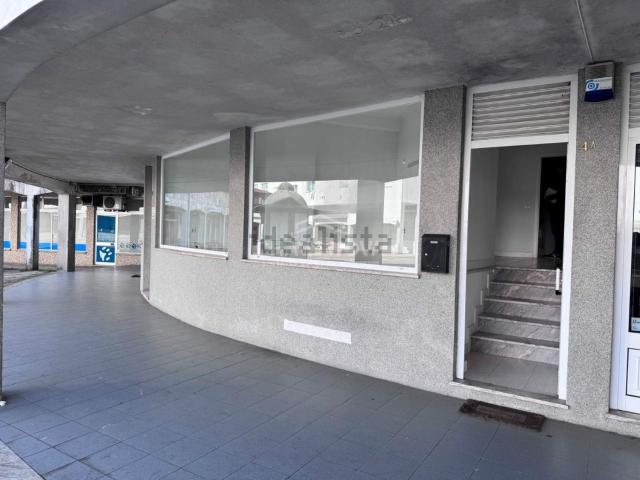 Loja venda em Oliveira Do Bairro, Aveiro