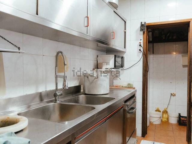 Ponto Comercial venda em Oliveira Do Douro