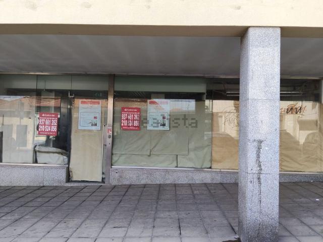 Ponto Comercial venda em Oliveira Do Douro, Quebrantões