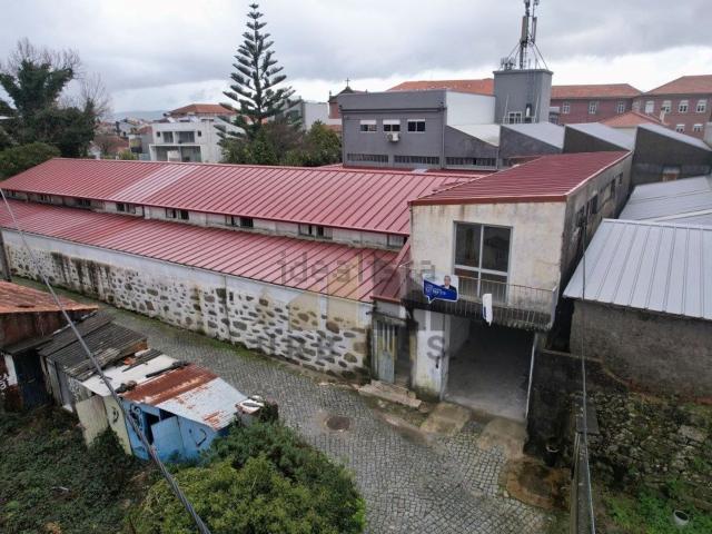 Armazém venda em Oliveira do Douro, Vila Nova De Gaia