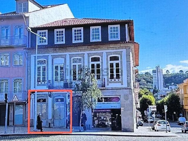Loja alugar em Guimarães, Braga