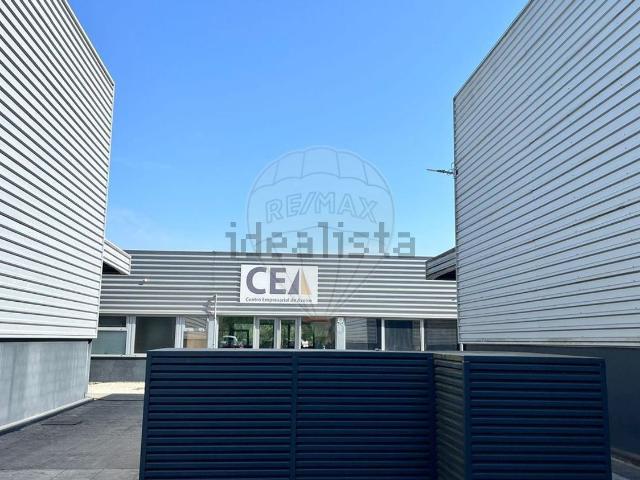 Armazém alugar em Oliveirinha, Aveiro