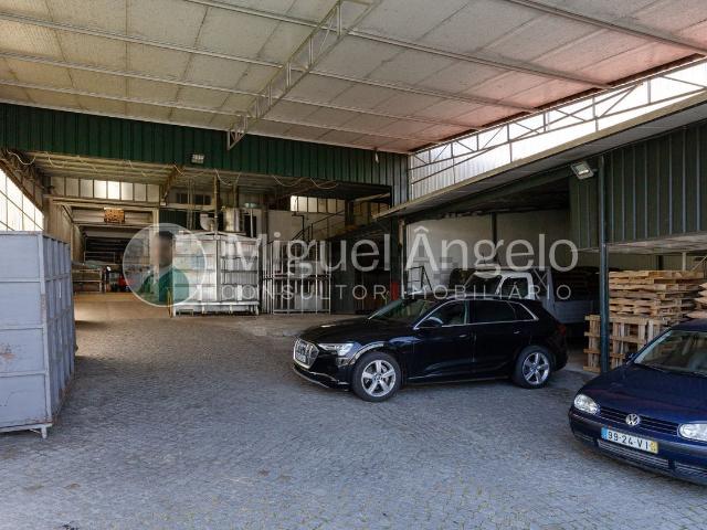 Armazém venda em Santa Maria Da Feira, Aveiro