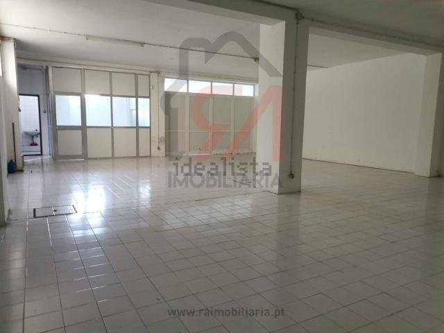 Armazém venda em Paços De Ferreira, Porto