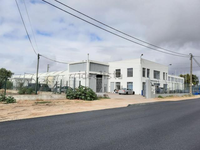 Armazém alugar em Palmela
