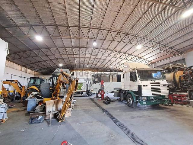 Armazém alugar em Cabeço do Velhinho, Palmela