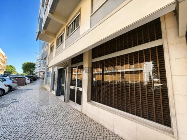 Armazém venda em Tapada do Mocho, Oeiras