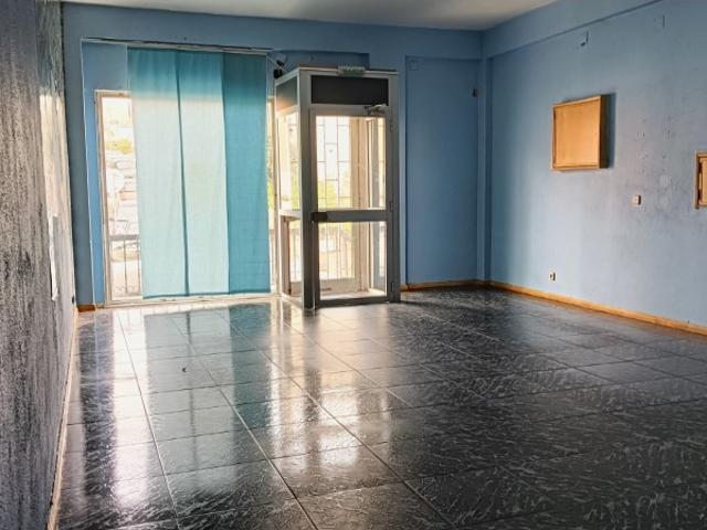 Ponto Comercial alugar em Casal De Cambra