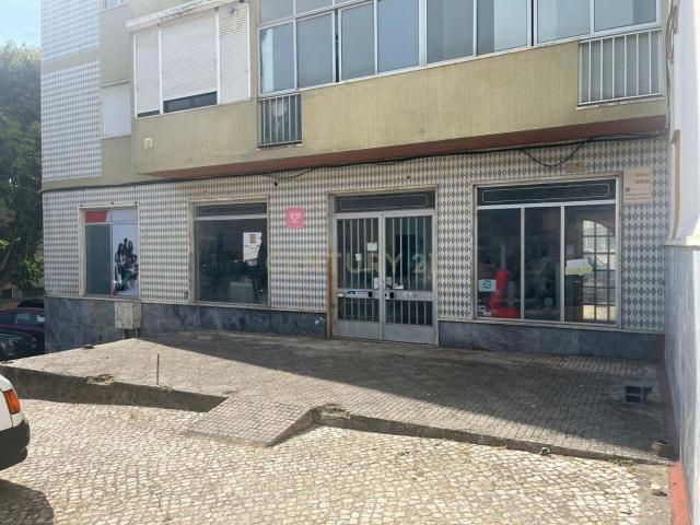 Loja alugar em Forte Da Casa, Lisboa