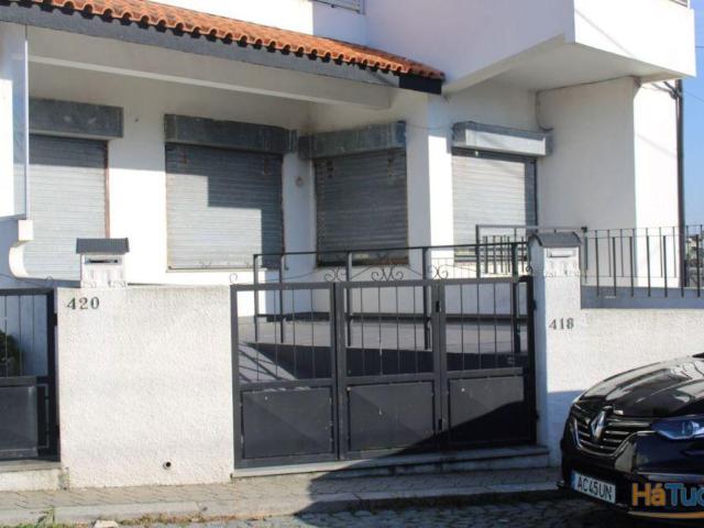 Loja alugar em Porto