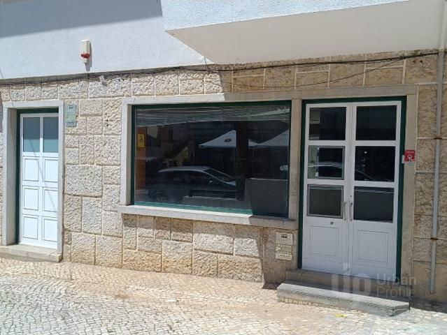 Loja alugar em Visconde da Luz, Cascais