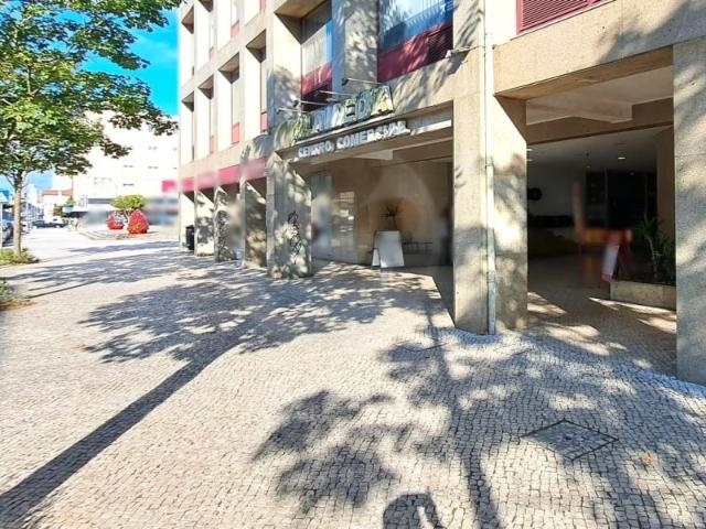 Ponto Comercial alugar em Vila Do Conde, Centro Histórico