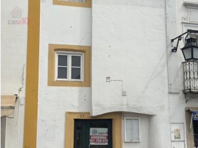 Loja alugar em Évora
