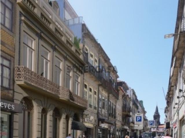 Armazém venda em Porto, Ramada Alta