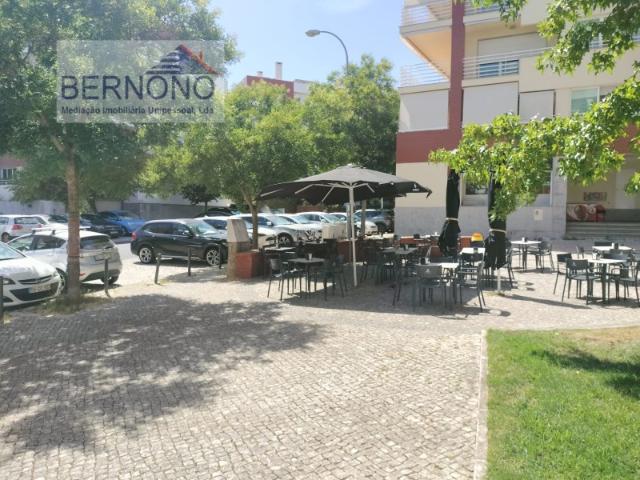 Loja alugar em Cascais, Lisboa