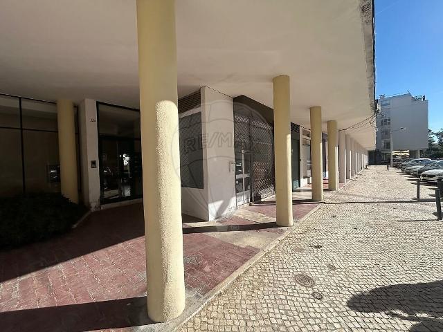 Loja alugar em Alvalade, Lisboa