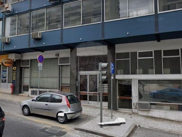 Loja alugar em Estrela, Lisboa