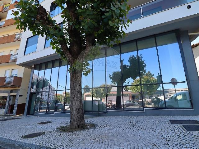 Loja alugar em União do Grande Fundão, Fundão