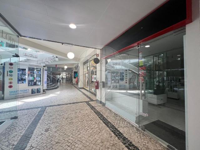 Ponto Comercial alugar em Leiria, Bairro dos Anjos