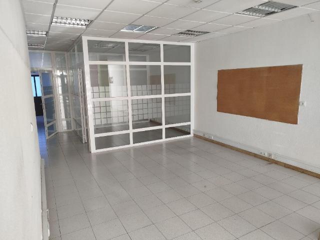 Loja alugar em Urbanização do Pinhal, Algueirão-mem Martins