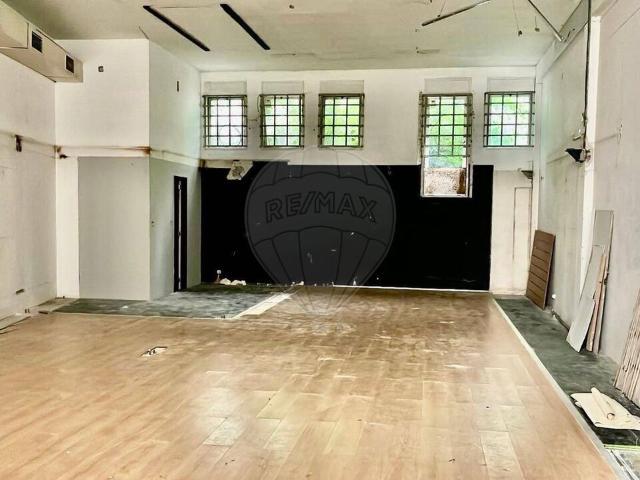 Armazém alugar em Baixa do Porto, Porto