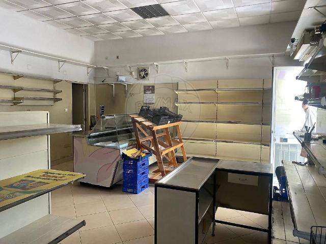 Loja alugar em Forte da Casa, Póvoa de Santa Iria e Forte da Casa