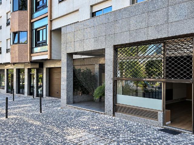 Loja alugar em São Domingos de Benfica, Lisboa