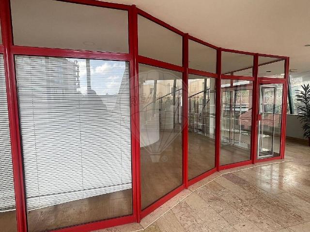 Loja alugar em Ilhéus, Funchal
