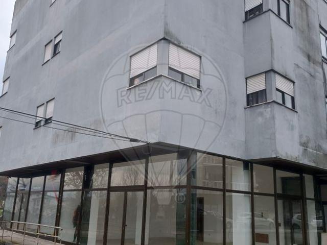 Loja alugar em Vila Verde, Braga