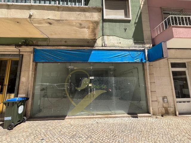 Loja alugar em Bairro de São Miguel, Lisboa