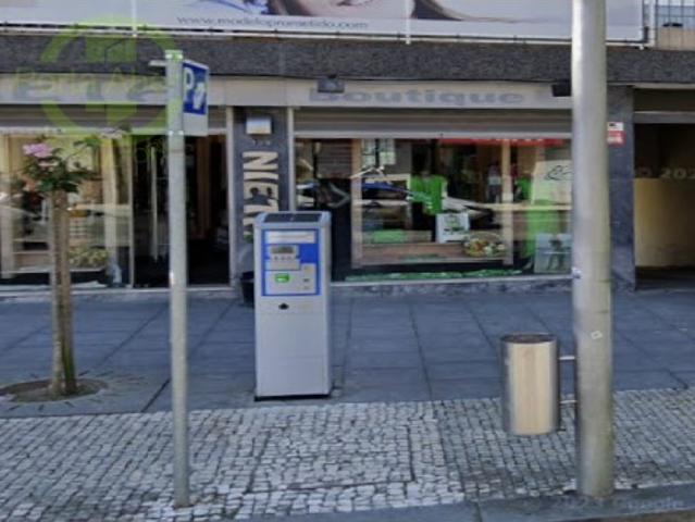 Loja alugar em Burgães, Santo Tirso