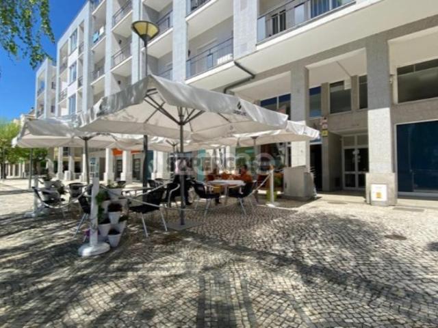 Armazém venda em Viseu