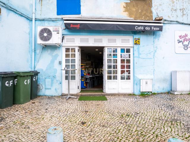 Loja venda em Bairro da Serafina, Lisboa
