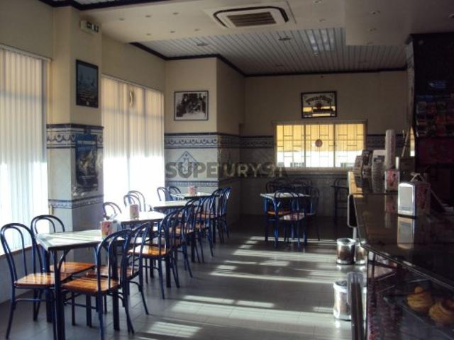 Armazém venda em Santarém