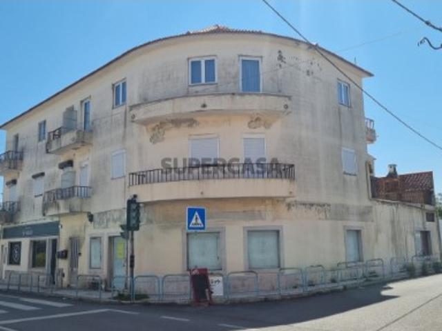 Armazém venda em Leiria