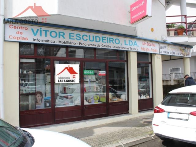 Loja venda em Lamas, Bragança