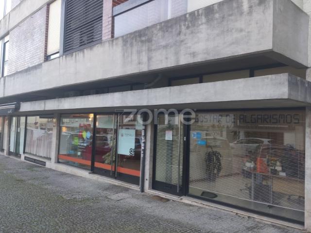 Loja venda em Maia, Gueifães