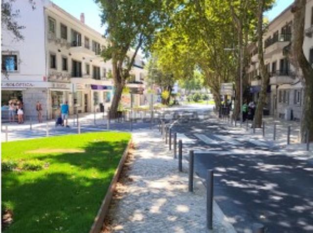 Armazém venda em Cascais