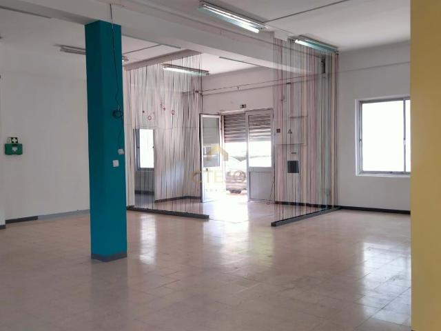 Loja venda em Forte Da Casa, Lisboa