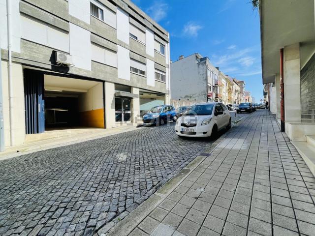 Armazém venda em Porto, Cedofeita