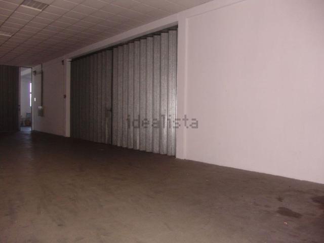 Armazém alugar em Paranhos, Porto