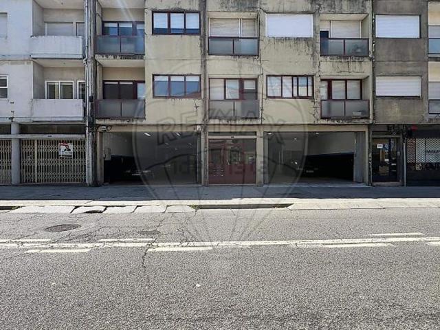 Loja venda em Porto