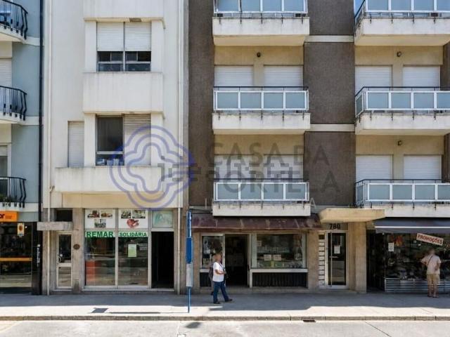 Loja venda em Porto