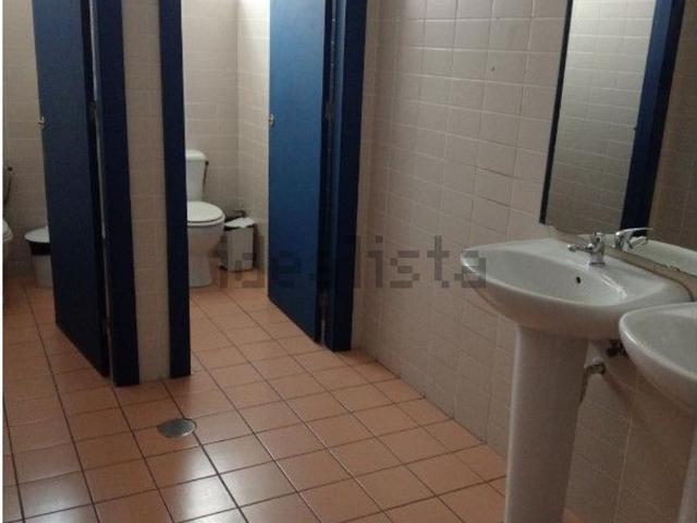 Armazém alugar em Paranhos, Porto