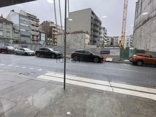 Loja alugar em Porto, Cedofeita