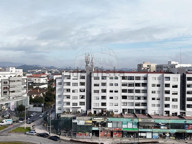 Armazém venda em Paredes, Bitarães