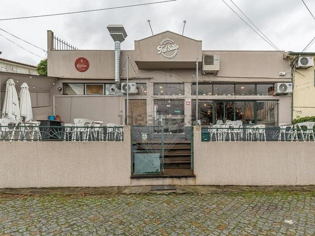 Loja venda em Gavião, Braga
