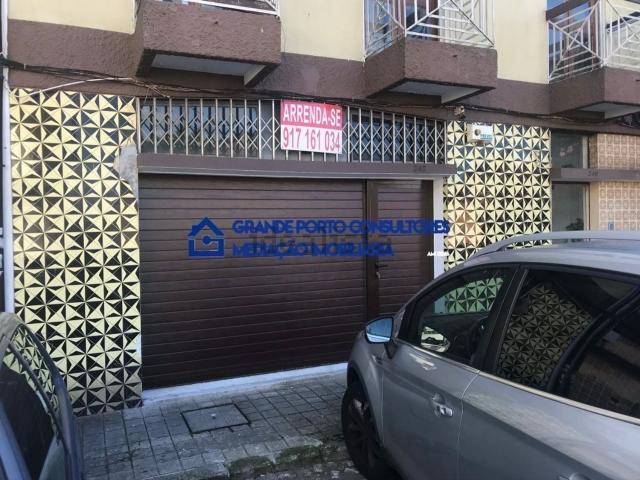Armazém alugar em Maia, Pedrouços