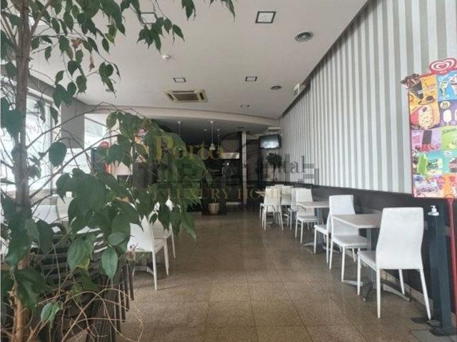 Loja venda em Maia, Pedrouços