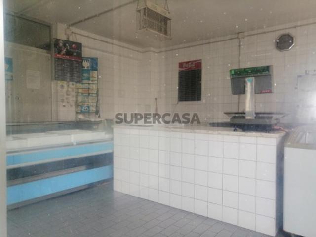 Armazém venda em Vila Nova De Famalicão, Assento